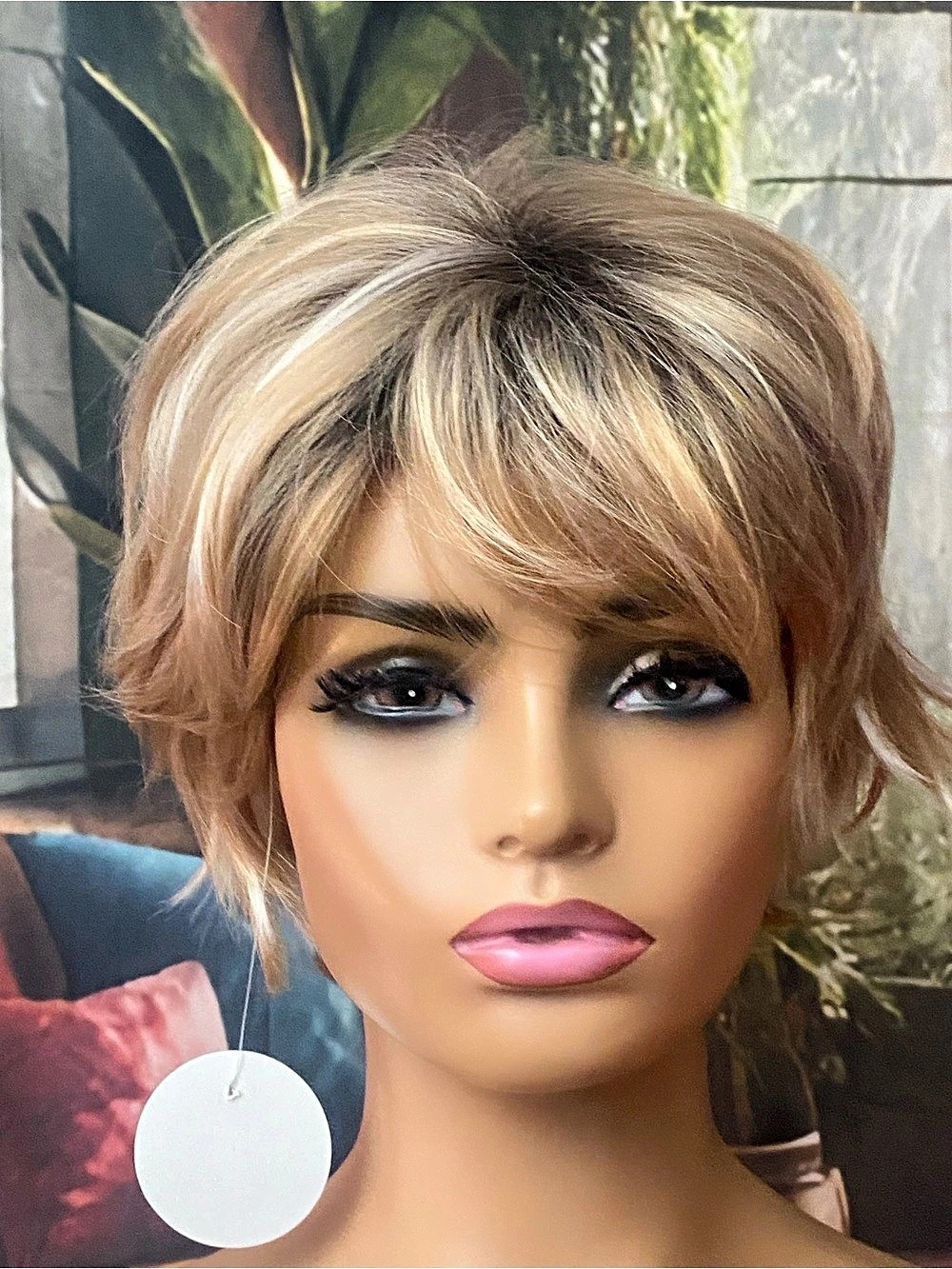 CLEARANCE pixie bob strawberry mixed Blonde Wig